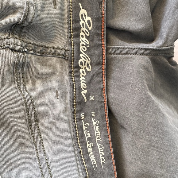 Eddie Bauer slightly curvy, slim straight leg women’s jean, gray size 14 - Picture 6 of 7